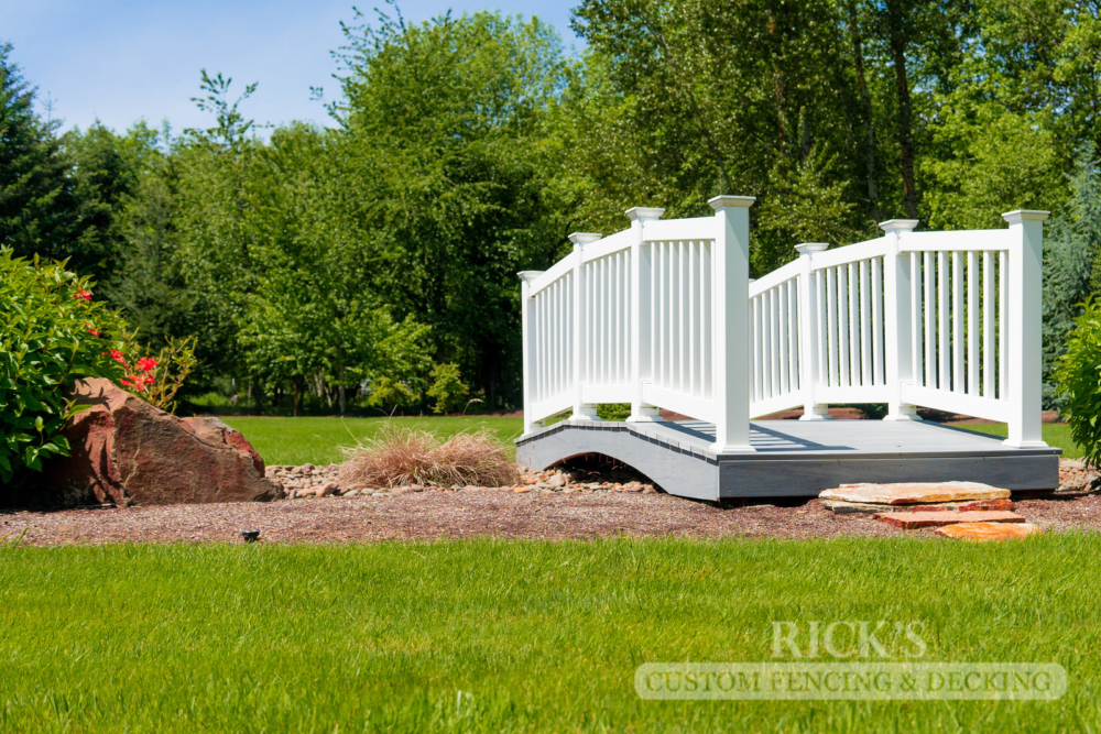 Inspiration Armadillo Deck View the Armadillo Deck Photo Gallery